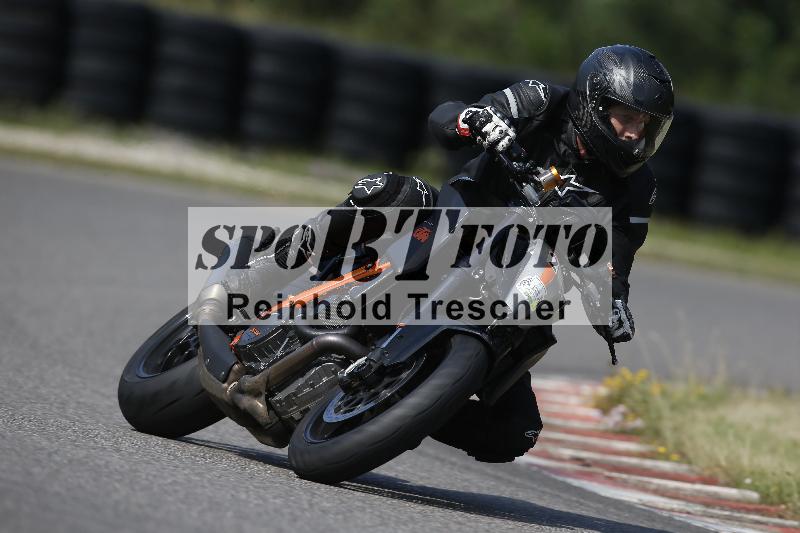 /Archiv-2023/47 24.07.2023 Track Day Motos Dario - Moto Club Anneau du Rhin/2